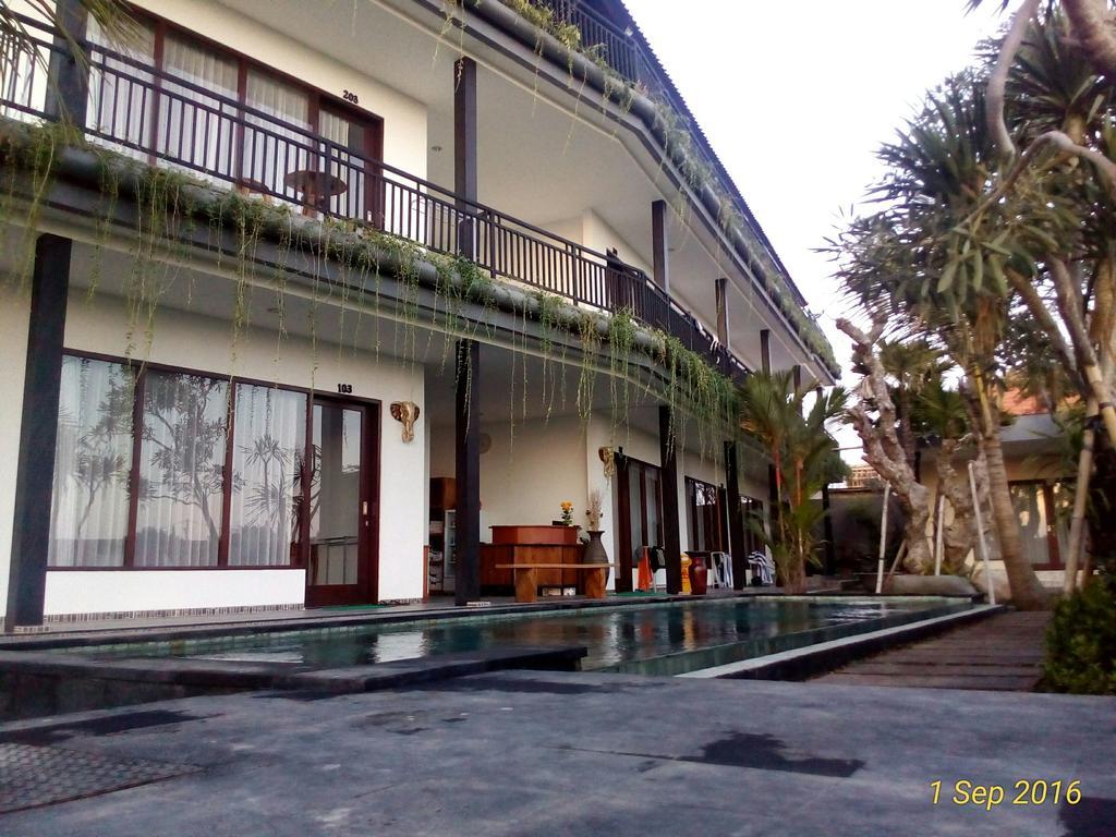 Grandpa Guest House Canggu Exterior foto